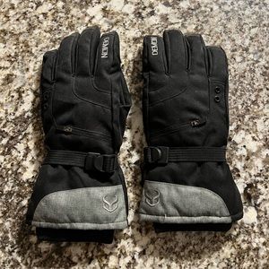 XL Demon snow gloves